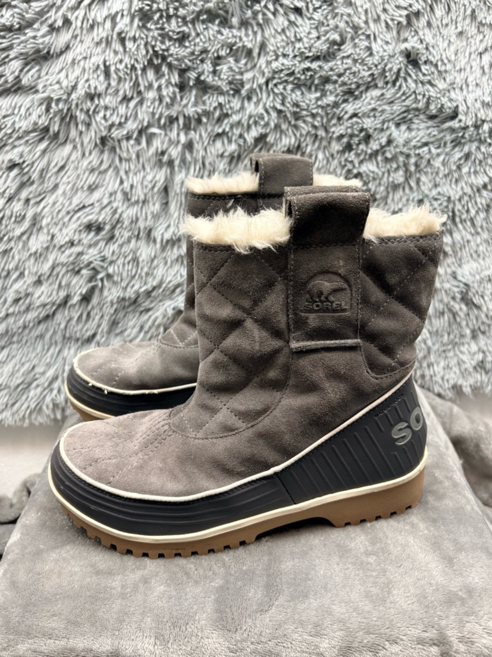 Sorel Boots Womens Size 8 Tivoli II Pull On Suede Winter Quilted Faux Fur Gray